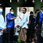 Wali Kota Serahkan Bantuan Masa Panik Korban Kebakaran Gampong Geuceu Kayee Jato