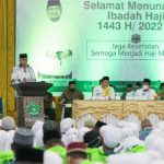 Gubernur Nova Lepas Keberangkatan Jamaah Calon Haji Embarkasi Aceh Kloter 1