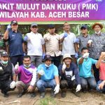 Pj Bupati Aceh Besar Dampingi Sekda Aceh Tinjau Vaksinasi PMK di Montasik