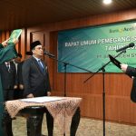 Pj Gubernur Aceh Lantik Muhammad Syah Sebagai Direktur Utama PT Bank Aceh Syariah