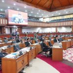 Rapat Paripurna dengan Agenda Persetujuan Penetapan Rancangan Qanun Usul DPRA