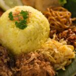 Jual Nasi Kuning: Peluang Usaha yang Menjanjikan
